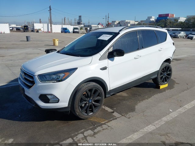 1FMCU0GD1KUA71922 Ford ESCAPE SE