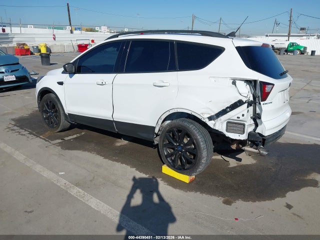 1FMCU0GD1KUA71922 Ford ESCAPE SE