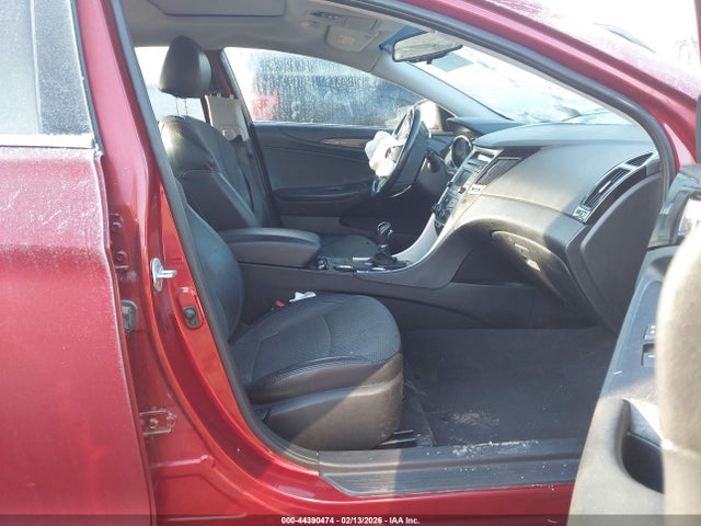5NPEC4AC6EH948202 Hyundai SONATA SE