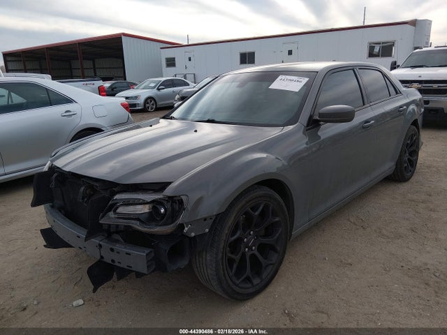 Aukcja sprzedaży 2019 Chrysler 300 300s, vin: 2C3CCABG8KH697540, numer aukcji: 44390486