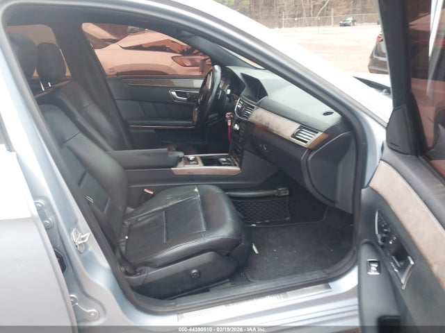 2013 Mercedes-benz E 350 4matic მანქანა იყიდება აუქციონზე, vin: WDDHF8JB9DA698145, აუქციონის ნომერი: 44390510