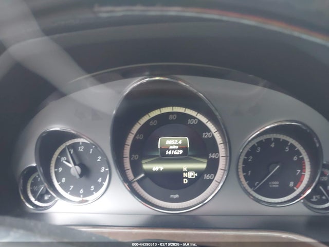 2013 Mercedes-benz E 350 4matic მანქანა იყიდება აუქციონზე, vin: WDDHF8JB9DA698145, აუქციონის ნომერი: 44390510