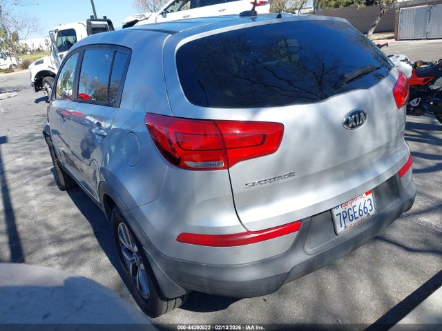 KIA Sportage Lx 2016 KNDPB3AC0G7796463 Image 3