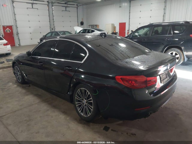 2020 BMW 530I WBAJR7C06LWW65207 Photo 2