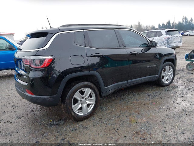 Jeep Compass Latitude 4x4 2022 3C4NJDBB8NT102486 Image 4