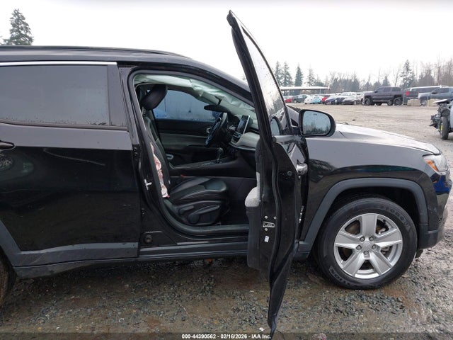 Jeep Compass Latitude 4x4 2022 3C4NJDBB8NT102486 Image 5