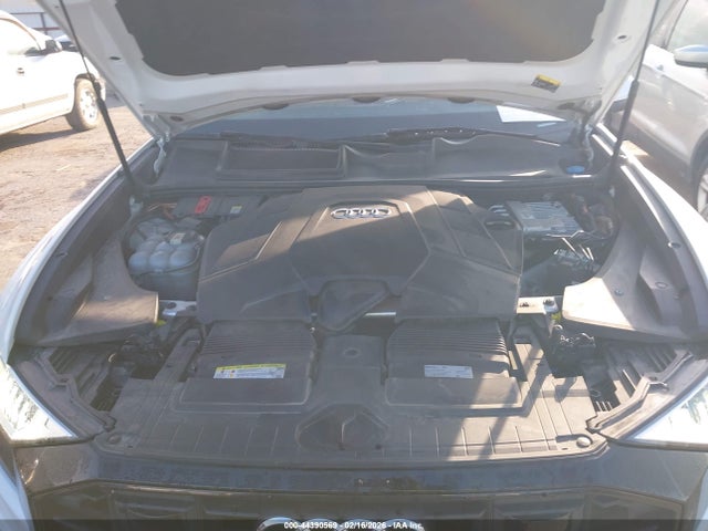 2019 AUDI Q8 WA1FVAF10KD042272 Photo 9