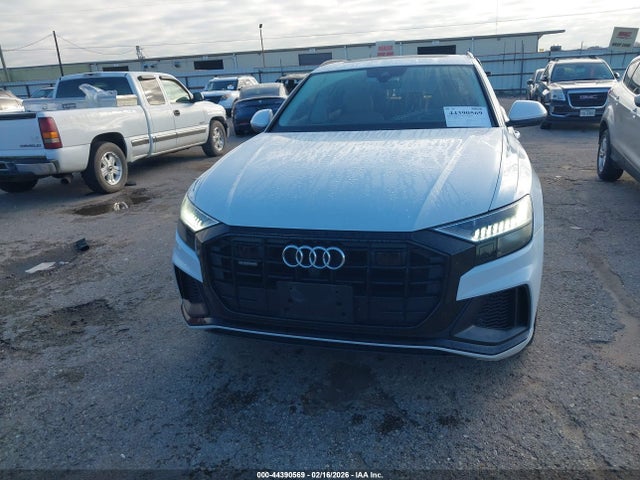 2019 Audi Q8 55 Premium მანქანა იყიდება აუქციონზე, vin: WA1FVAF10KD042272, აუქციონის ნომერი: 44390569