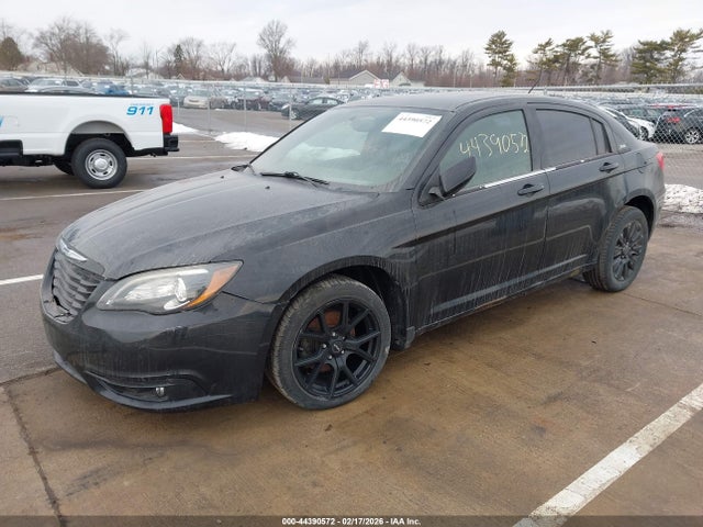 2012 CHRYSLER 200 1C3CCBHG1CN225668 Photo 1
