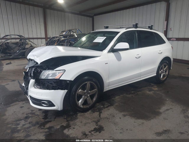 2011 AUDI Q5 WA1DKAFP0BA025882 Photo 1