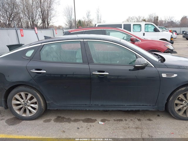 5XXGU4L38HG161593 KIA OPTIMA EX