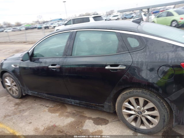 5XXGU4L38HG161593 KIA OPTIMA EX