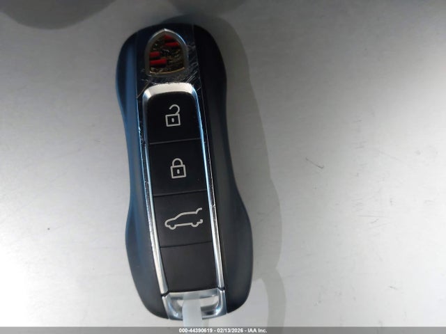 Porsche Cayenne Platinum Edition 2023 WP1AA2AY0PDA05766 Image 11