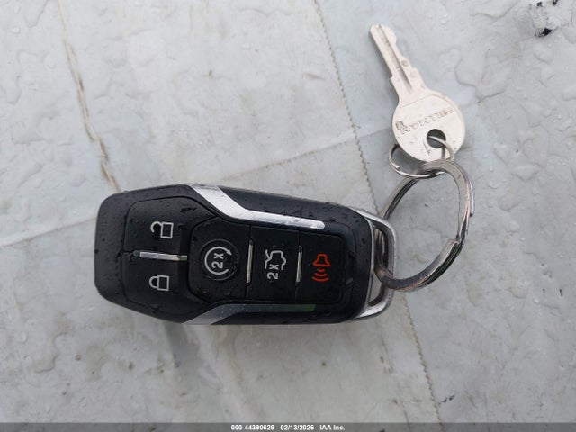 1FM5K8GT2HGA05648 Ford EXPLORER SPORT