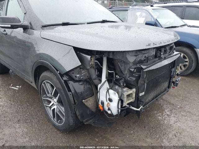 1FM5K8GT2HGA05648 Ford EXPLORER SPORT