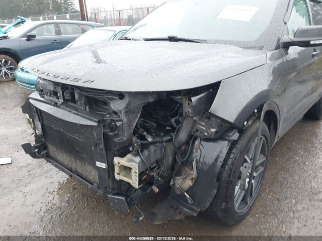 1FM5K8GT2HGA05648 Ford EXPLORER SPORT