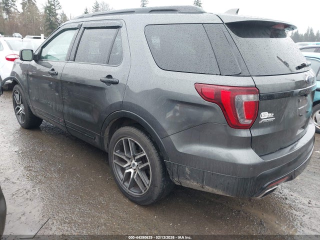 1FM5K8GT2HGA05648 Ford EXPLORER SPORT