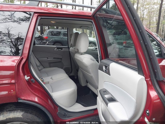 44390652 :رقم المزاد ، JF2SHADC5CH413132 vin ، 2012 Subaru Forester 2.5x Premium مزاد بيع