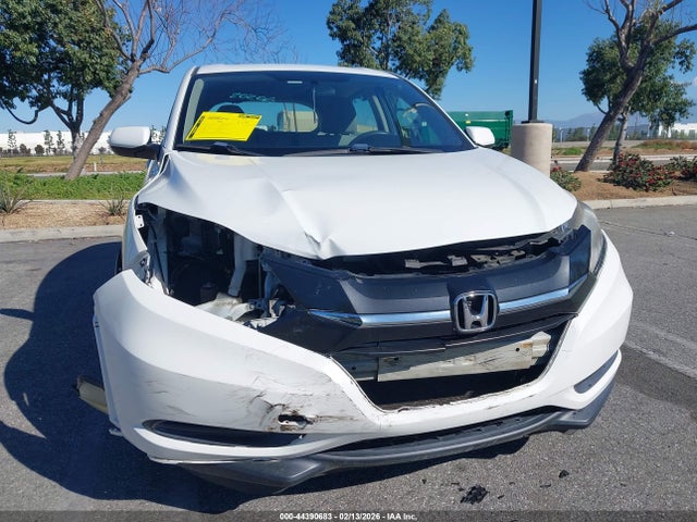 3CZRU5H36HM709333 Honda HR-V LX