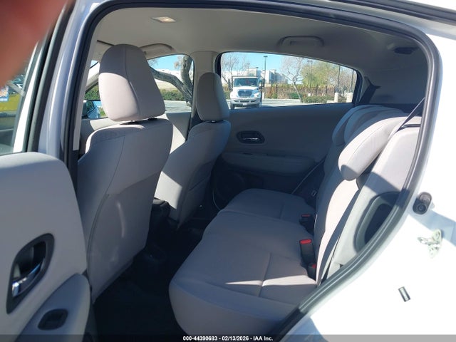 3CZRU5H36HM709333 Honda HR-V LX