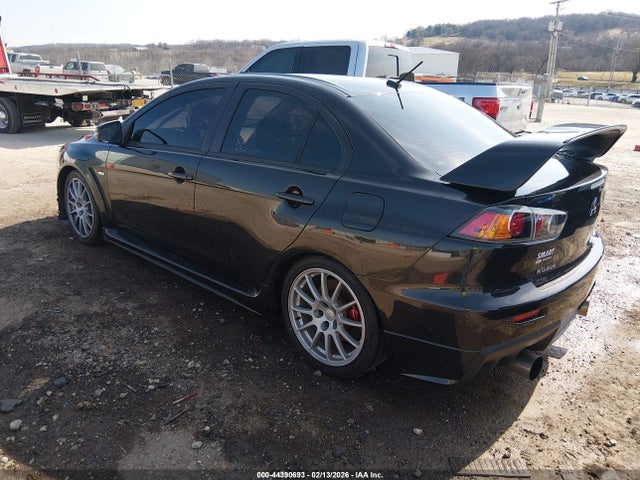 2015 MITSUBISHI LANCER EVOLUTION JA32W8FV0FU021245 Photo 2
