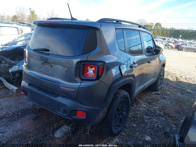 Продаж на аукціоні авто 2017 Jeep Renegade Trailhawk 4x4, vin: ZACCJBCB3HPE54221, номер лоту: 44390700