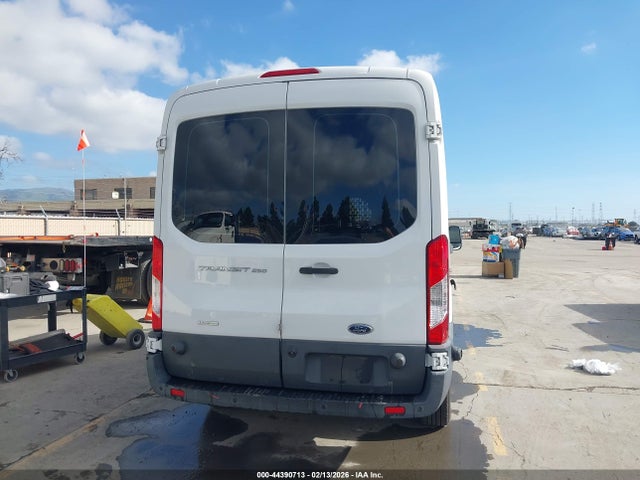 Ford Transit-250 2015 1FTNR2CG4FKA41180 Image 16