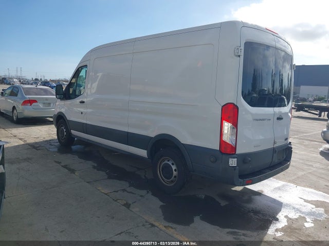 2015 Ford Transit-250 მანქანა იყიდება აუქციონზე, vin: 1FTNR2CG4FKA41180, აუქციონის ნომერი: 44390713