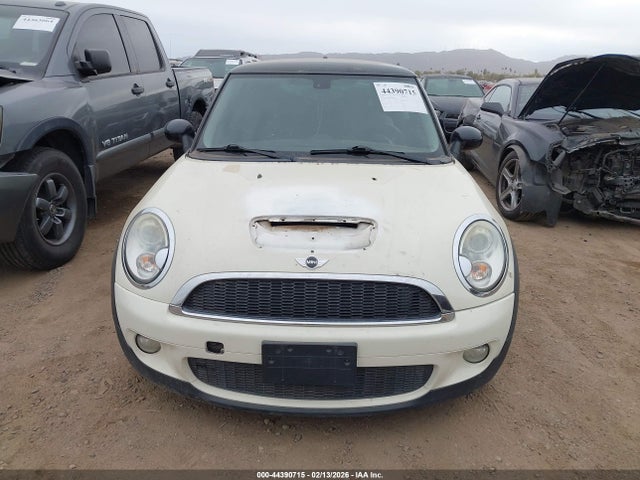 2010 MINI COOPER S WMWMF7C56ATW89409 Photo 5