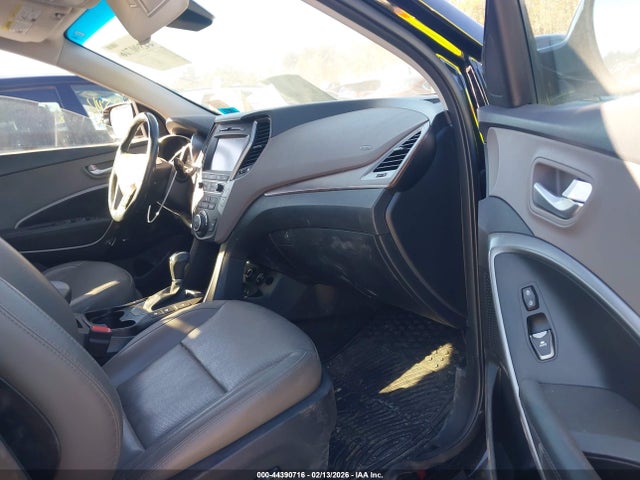 5XYZWDLA1JG548702 Hyundai Santa Fe Sport 2.0t Ultimate