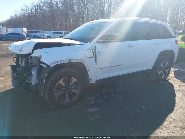 44390727 :رقم المزاد ، 1C4RJYB60N8717866 vin ، 2022 Jeep Grand Cherokee 4xe Limited 4x4 مزاد بيع