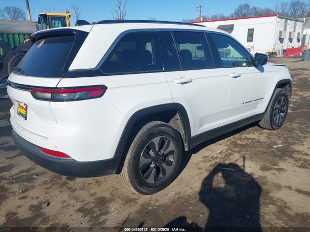 44390727 :رقم المزاد ، 1C4RJYB60N8717866 vin ، 2022 Jeep Grand Cherokee 4xe Limited 4x4 مزاد بيع