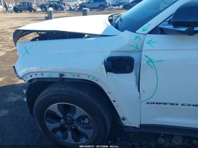 44390727 :رقم المزاد ، 1C4RJYB60N8717866 vin ، 2022 Jeep Grand Cherokee 4xe Limited 4x4 مزاد بيع