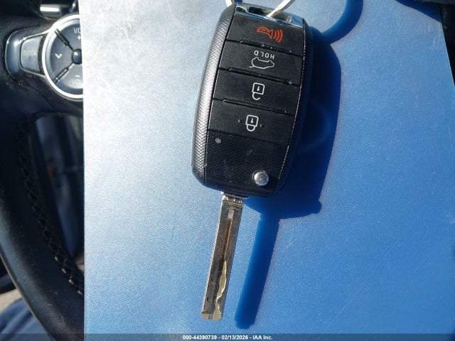 KNDJP3A56G7820984 KIA SOUL +