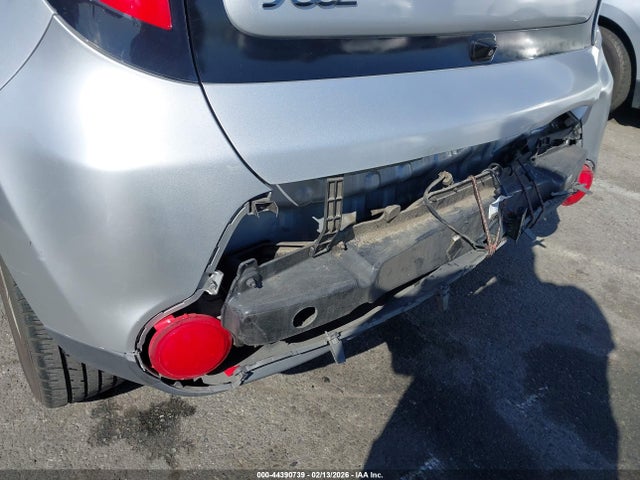 KNDJP3A56G7820984 KIA SOUL +