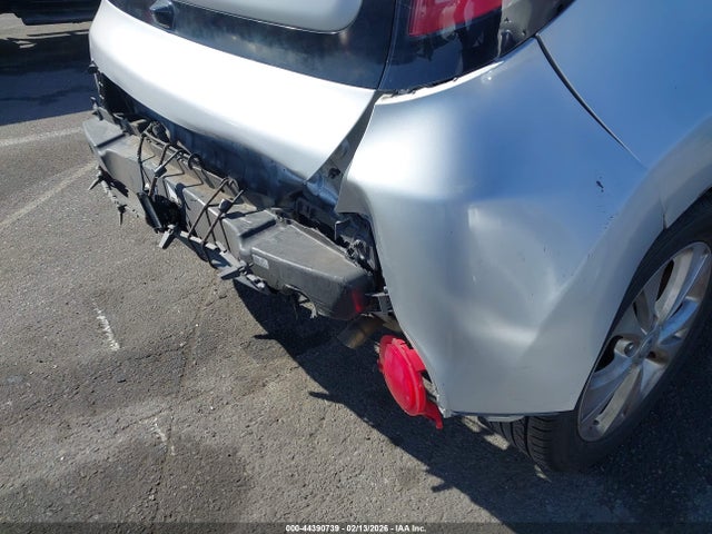KNDJP3A56G7820984 KIA SOUL +