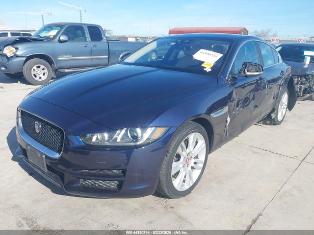 SAJAD4FXXKCP44308 Jaguar Xe 25t Premium