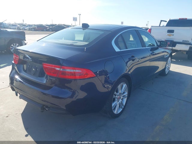 SAJAD4FXXKCP44308 Jaguar Xe 25t Premium
