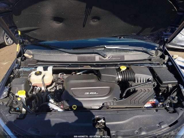 Продажа на аукционе авто 2019 Chrysler Pacifica Touring L, vin: 2C4RC1BG7KR523037, номер лота: 44390778