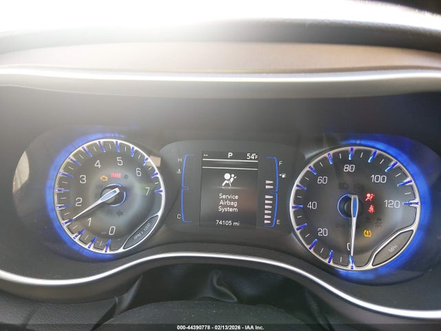 Продажа на аукционе авто 2019 Chrysler Pacifica Touring L, vin: 2C4RC1BG7KR523037, номер лота: 44390778
