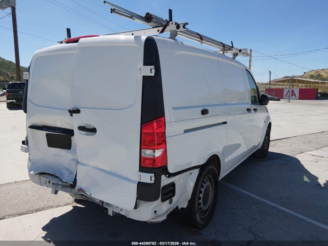 2023 MERCEDES-BENZ METRIS W1YV0BEYXP4253406 Photo 3