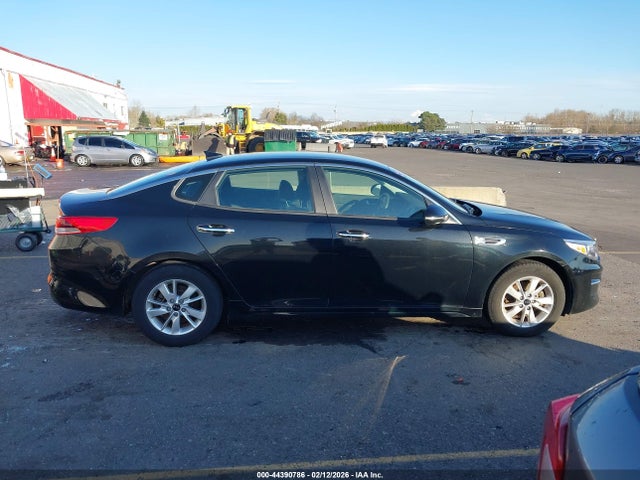 5XXGT4L31GG106517 KIA Optima Lx