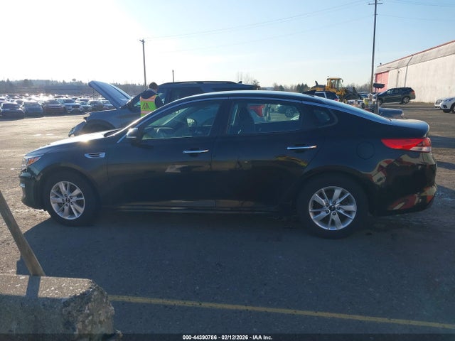 5XXGT4L31GG106517 KIA Optima Lx