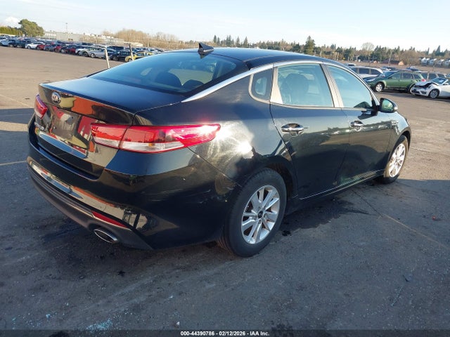 5XXGT4L31GG106517 KIA Optima Lx