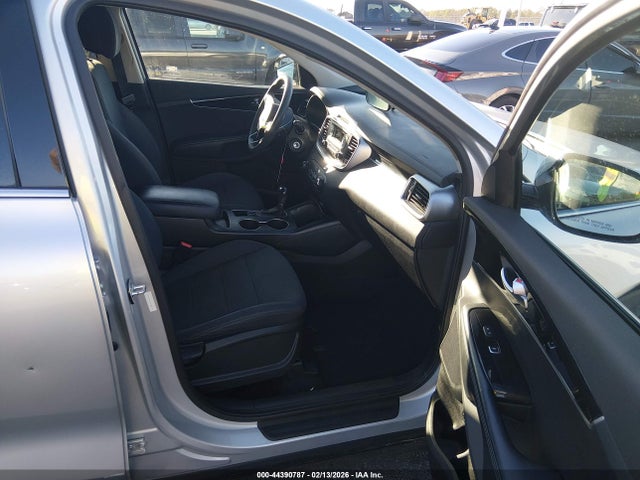 Продаж на аукціоні авто 2017 Kia Sorento 2.4l L, vin: 5XYPG4A30HG283774, номер лоту: 44390787