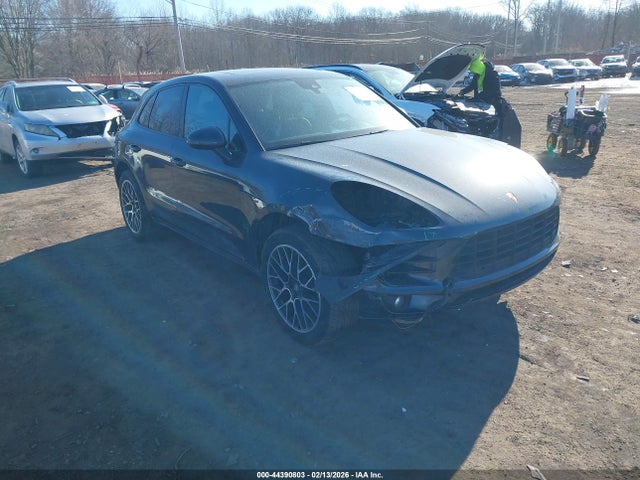 2017 PORSCHE MACAN WP1AA2A59HLB03465