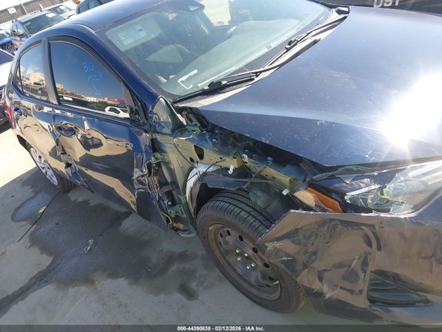 5YFBURHE4KP949738 Toyota COROLLA LE