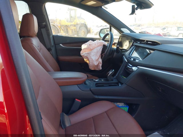 1GYKNDRSXSZ117843 Cadillac Xt5 Awd Premium Luxury