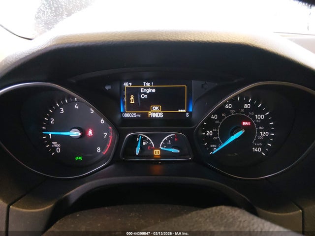 1FADP3M20JL231058 Ford FOCUS SEL