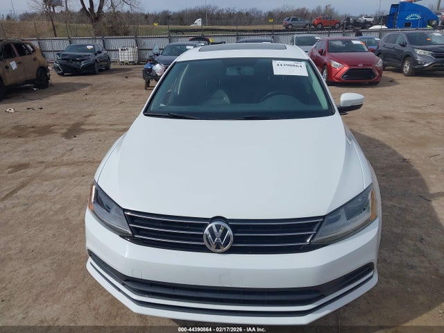 Продаж на аукціоні авто 2017 Volkswagen Jetta 1.4t Se, vin: 3VWDB7AJ0HM251800, номер лоту: 44390864